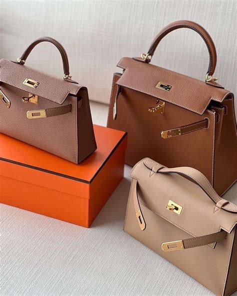 Hermes kelly move bag